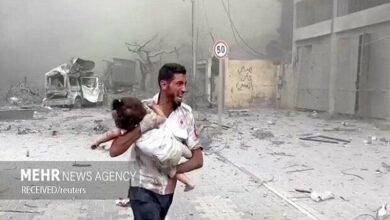 بمباران چادرهای آوارگان فلسطینی نزدیک یک مدرسه در مرکز غزه