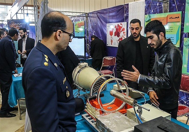 بسیج سازندگی , رهبر انقلاب , آیتالله سید علی خامنهای , بسیج ,