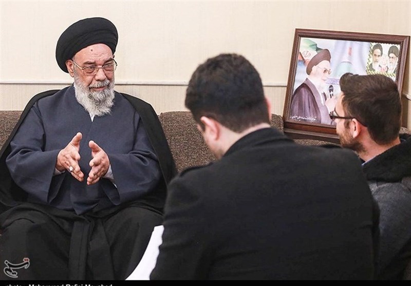 تاسیس جامعهالمصطفی از افتخارات نظام جمهوری اسلامی است