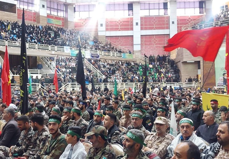 تجدید بیعت بسیجیان گیلان با آرمانهای امام (ره) در رشت+فیلم