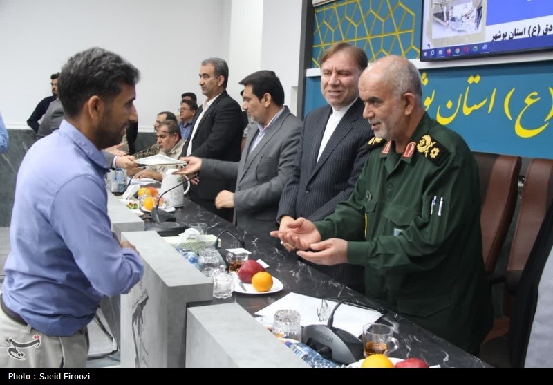 تجلیل از گروههای جهادی استان بوشهر+ تصویر