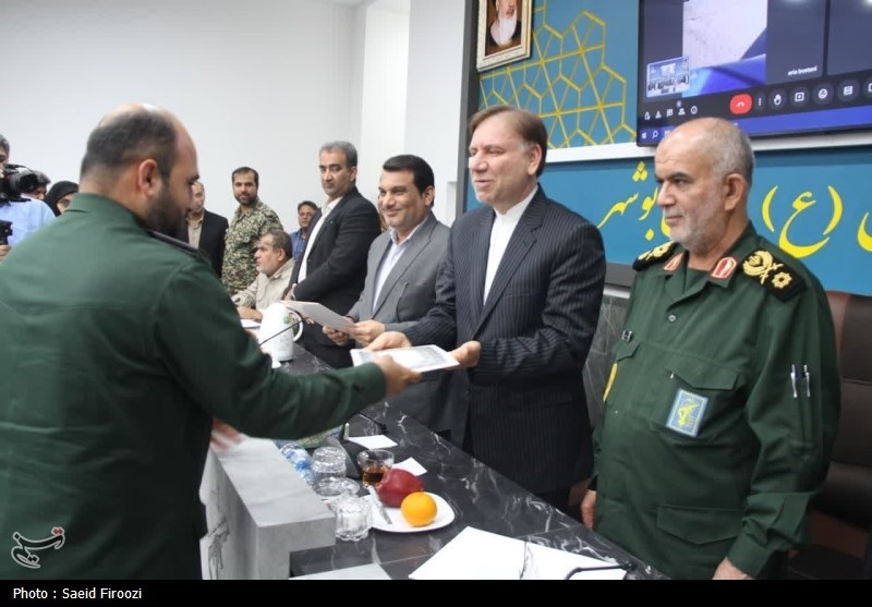 تجلیل از گروههای جهادی استان بوشهر+ تصویر