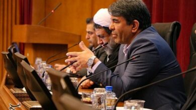 تحت تاثیر هیچ فشار سیاسی برای انتصابها نیستم