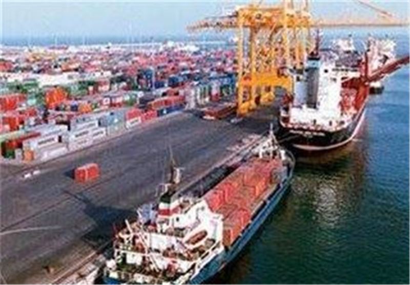 ترخیص دومین محموله 2.4 هزار تنی برنج وارداتی از بندر رجایی