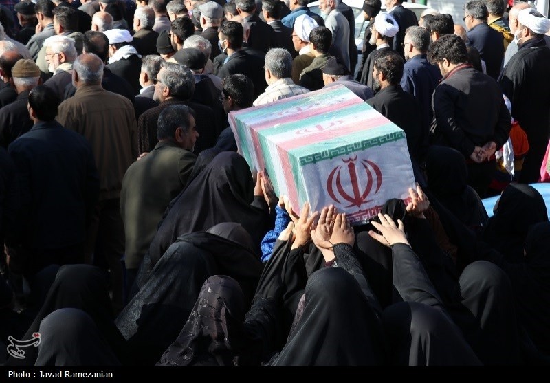 تشییع 5 شهید گمنام دفاع مقدس در دامغان