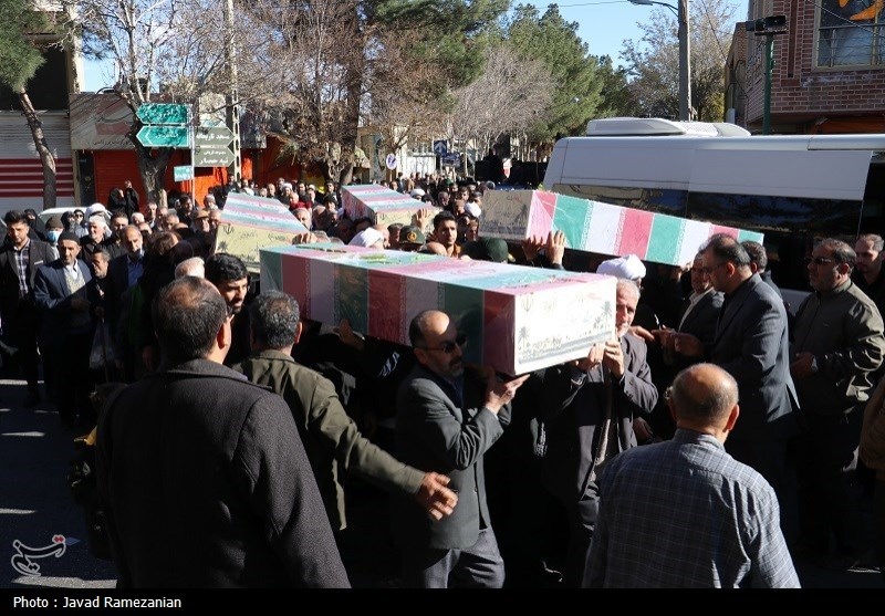 تشییع 5 شهید گمنام دفاع مقدس در دامغان