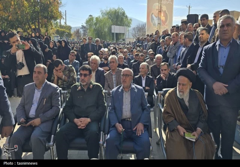 تشییع شاعر کهگیلویه و بویراحمدی در یاسوج + تصاویر