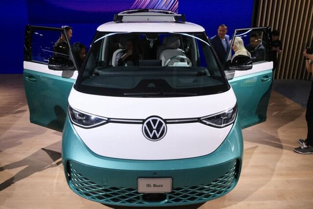 تعرفههای ترامپ بازار خودروسازان را بهم میزند؟