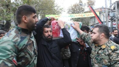 خانواده شهدا ذخایر انقلاب هستند