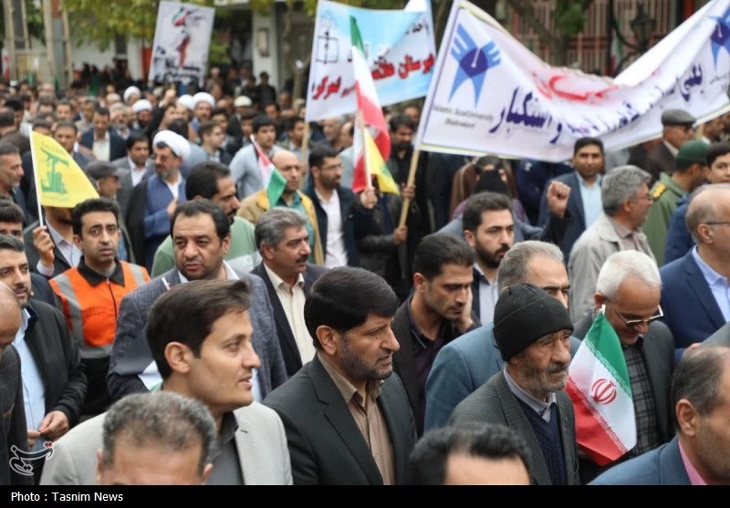 خروش دانشآموزان چهارمحال و بختیاری در راهپیمایی 13 آبان