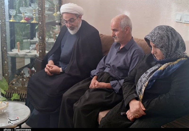 دیدار رئیس سازمان قضایی نیروهای مسلح با خانواده شهدا+فیلم