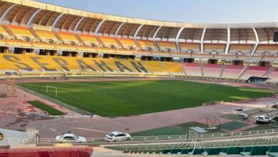 دیدار سپاهان و پرسپولیس در ورزشگاه نقشجهان با چمن جدید