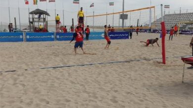 ساخت 3 زمین والیبال ساحلی در آران و بیدگل آغاز شد