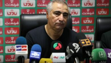 ساکت الهامی: جلوی کسی سر خم نمیکنم