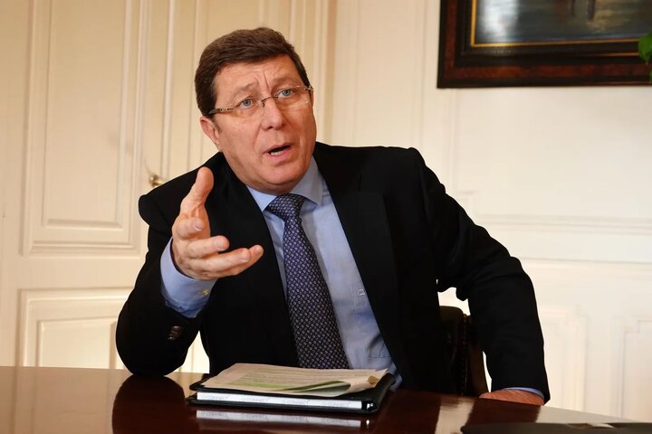 سناتور سوئیسی: ما مجبوریم که تحریمهای اروپا علیه روسیه را اجرا کنیم