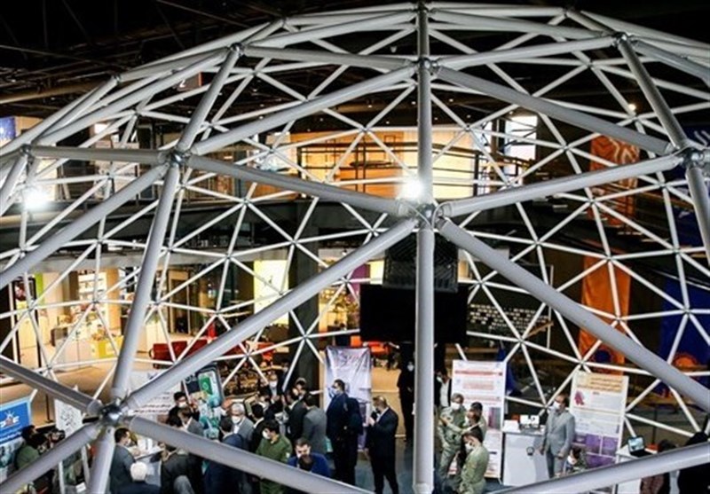 سپاه از نخبگان کردستان حمایت میکند