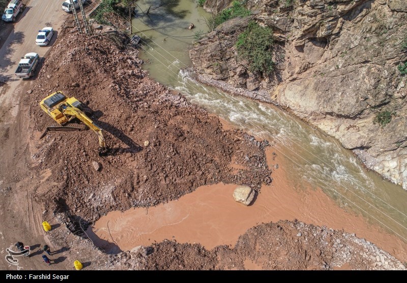 سیل شدید در روستای چتان سنندج خسارات به بار آورد