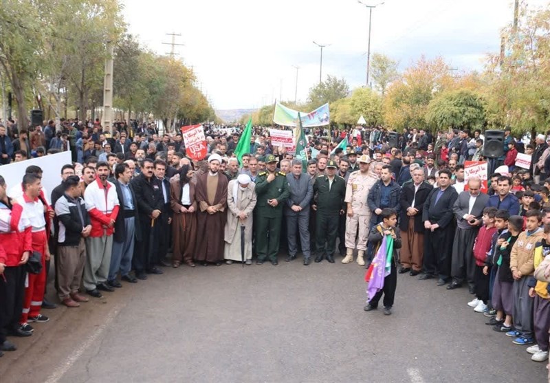 شکوه حضور مردم انقلابی کرمانشاه در یومالله 13 آبان+تصویر