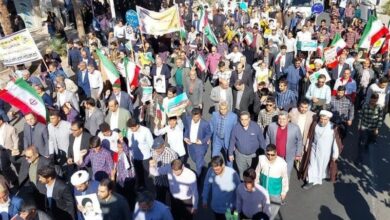 طنین فریاد مرگ بر آمریکا در شهرها و روستاهای خراسان جنوبی