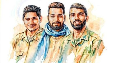 عامل شکستناپذیری ملت ایران در نگاه امام خامنهای