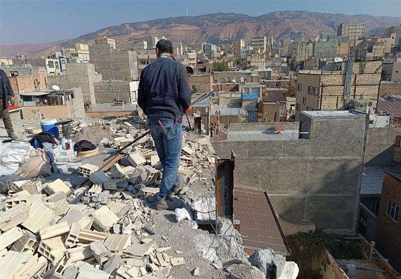 قلع و قمع سه طبقه غیرمجاز ساختمان مسکونی در تبریز