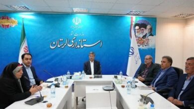 لرستان را فارغ از اختلافات سیاسی توسعه میدهیم