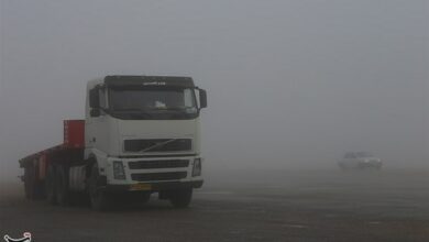 مهگرفتگی در جادههای کاشان/ رانندگان مراقب باشند