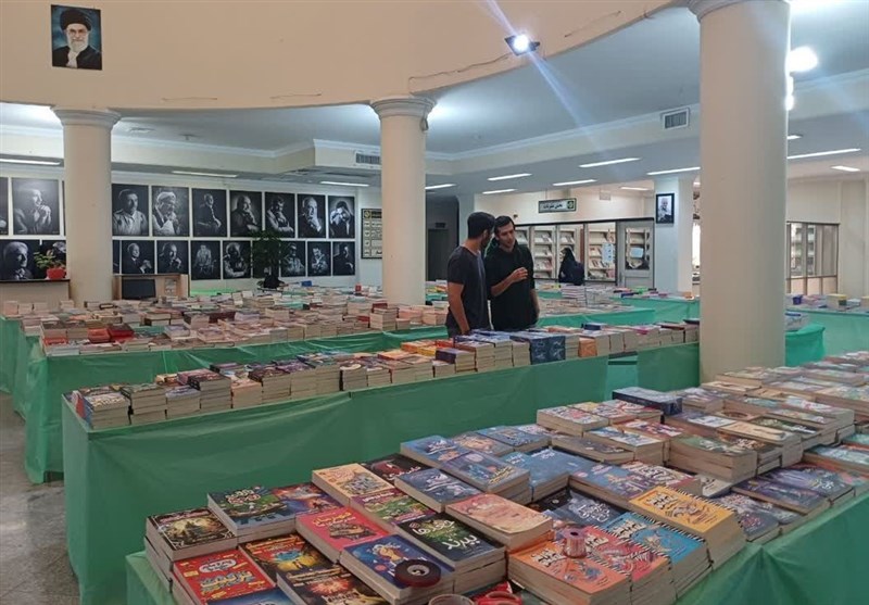 نمایشگاه کتاب همدان افتتاح شد