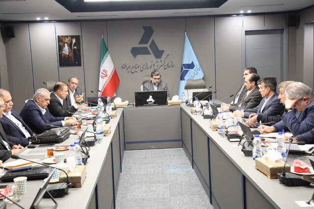 همکاری خودروسازان و قطعهسازان برای افزایش میزان تولید خودرو