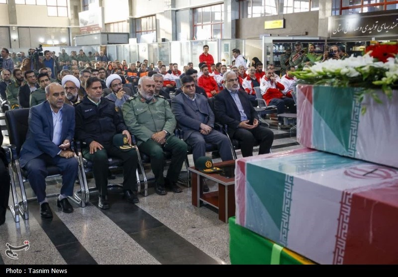 ورود 5 شهید گمنام به استان چهارمحال و بختیاری+تصویر