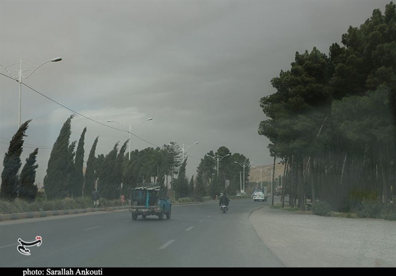 وزش باد نسبتاً شدید در برخی مناطق استان کرمان
