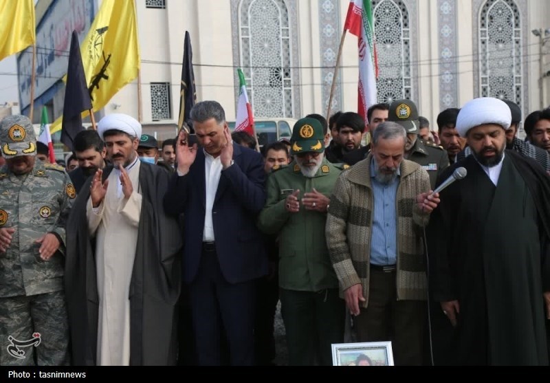 پیکر شهید مدافع حرم در باقرشهر تشییع شد+ تصاویر