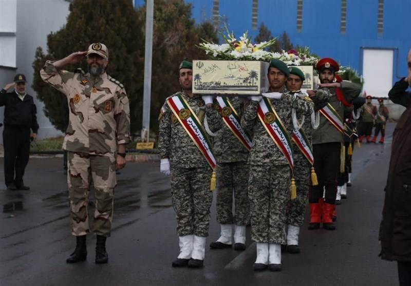 پیکر مطهر 4 شهید گمنام دفاع مقدس وارد تبریز شد + تصاویر