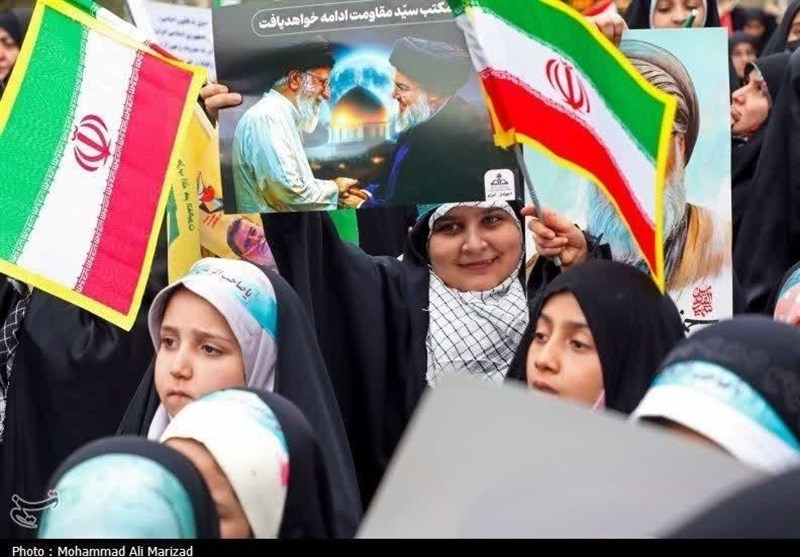 کردستانیها از 45 سال ایستادگی در برابر آمریکا میگویند