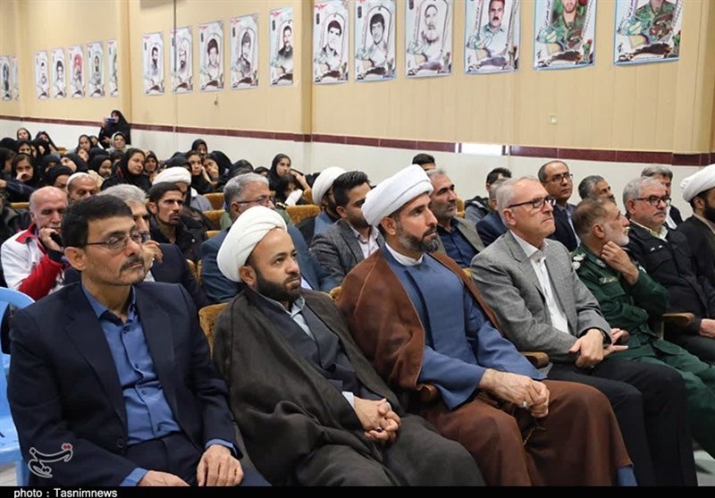 یادواره 28 زن شهیده شهرستان کامیاران+تصاویر