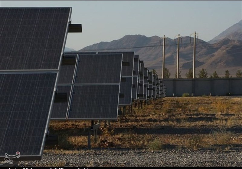 احداث 400 نیروگاه خورشیدی 5 کیلوواتی در ایلام