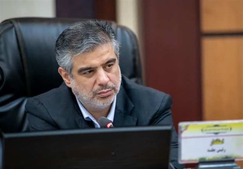 اصلاح امور استان مرکزی نیازمند حرکت در مرزهای علم و دانش است