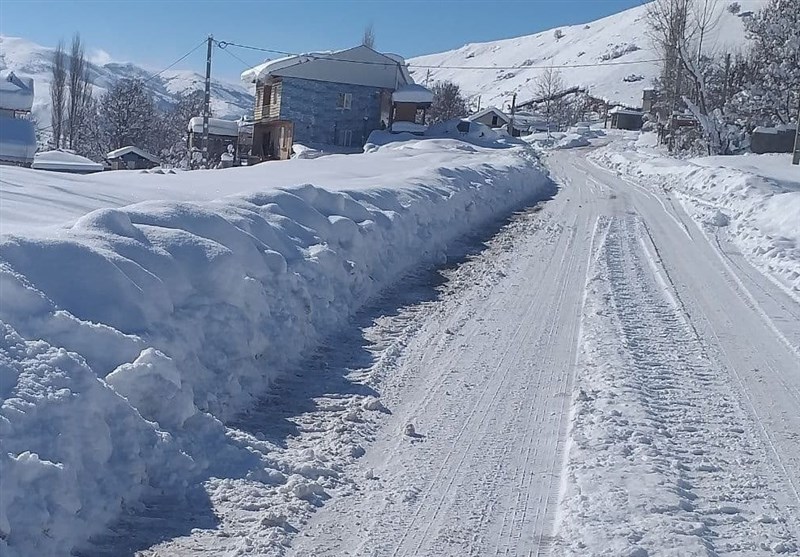 بارش 3 متری برف در ارتفاعات فریدونشهر+ فیلم