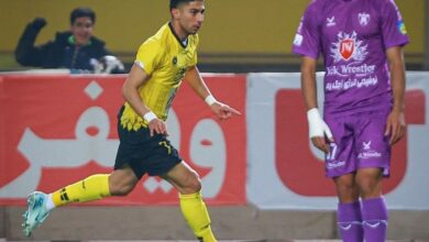 بازگشت به صدر با آتشبازی در نقشجهان