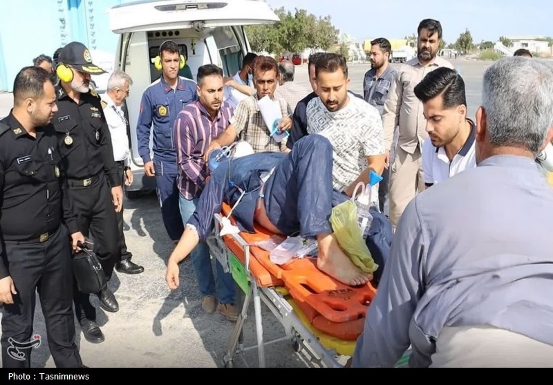 بالگرد نیروی دریایی ارتش نجاتبخش مصدومان حادثه رانندگی