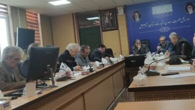 برخورد قانونی با 125 برند محرز پوشاک قاچاق در اردبیل