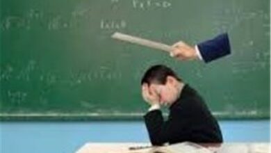 برخورد قانونی با معلم خاطی در تنبیه بدنی دانشآموز مهرانی
