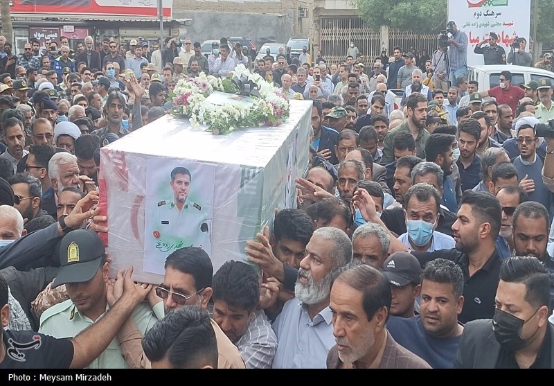 بندرعباس در سوگ شهید مدافع امنیت + تصاویر