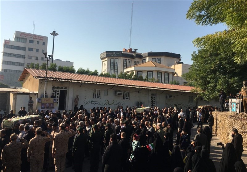 بوشهریها در تشییع شهدای گمنام سنگ تمام گذاشتند+تصاویر