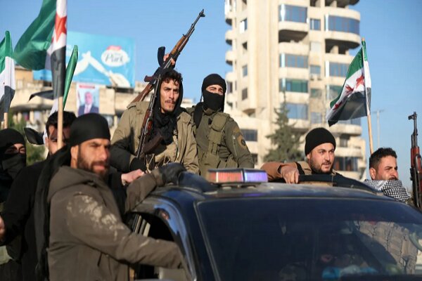 تبانی تروریستها و صهیونیستها برای غارت سلاحهای ارتش سوریه