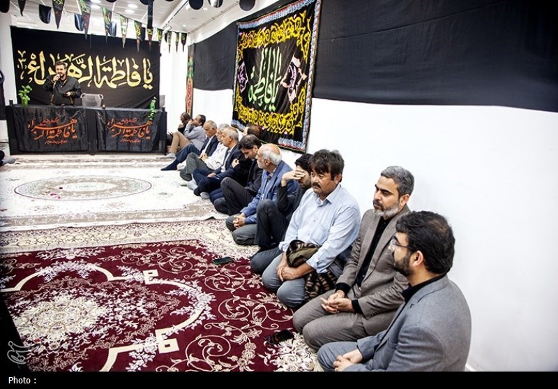 تجدید میثاق هنرمندان بوشهری با شهدای والامقام+تصاویر