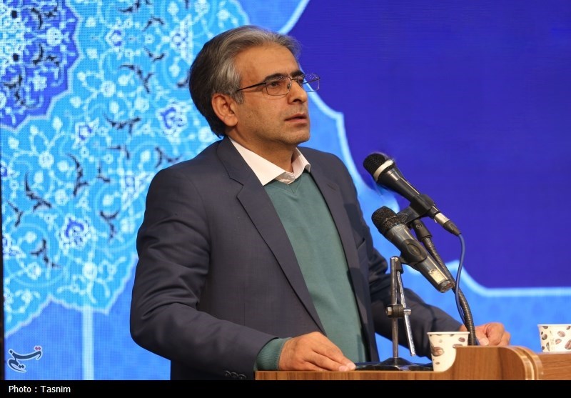 تحول از فکر، اندیشه و توسعه انسانی شروع میشود