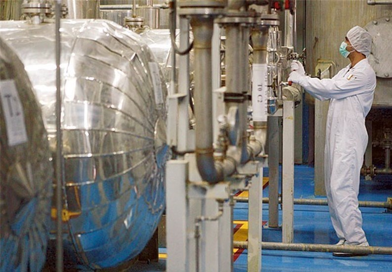 تصویب فروش مواد معدنی و محصولات جانبی هستهای در لایحه بودجه