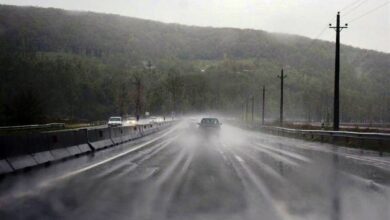 تمام محورهای استان کرمانشاه بارانی است