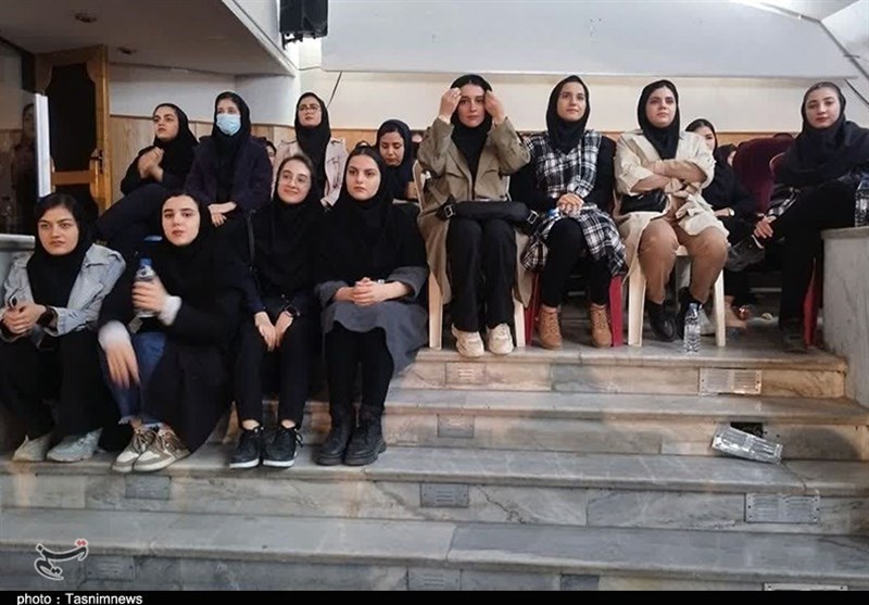 حاشیههای روز دانشجو؛ از نارضایتی خوابگاه تا نبود صندلی!